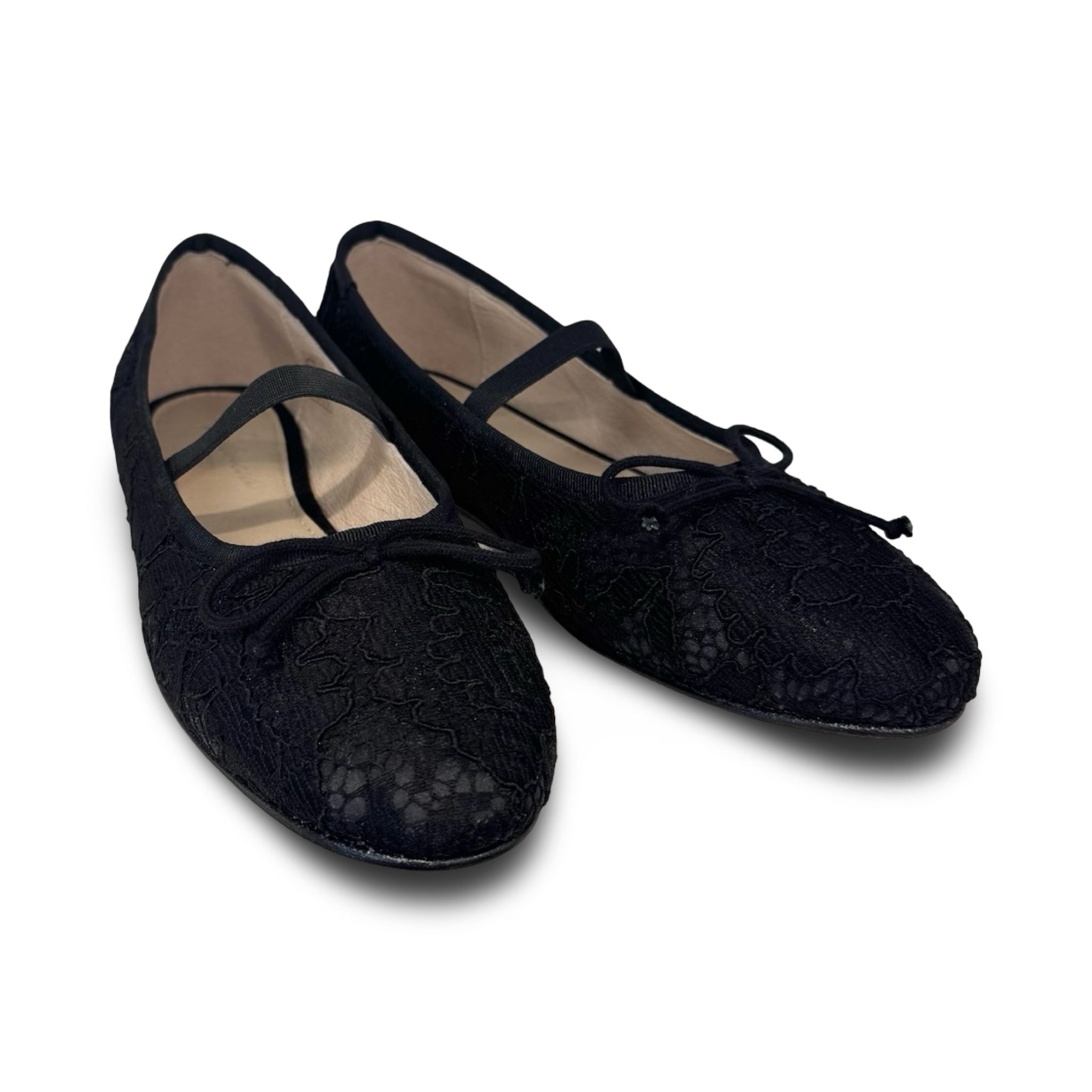 Valencia Black Lace Elastic Ballet Flat