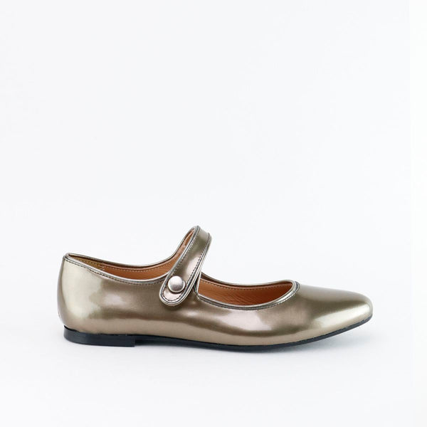 Papanatas Metallic Gold Pointed Mary Jane