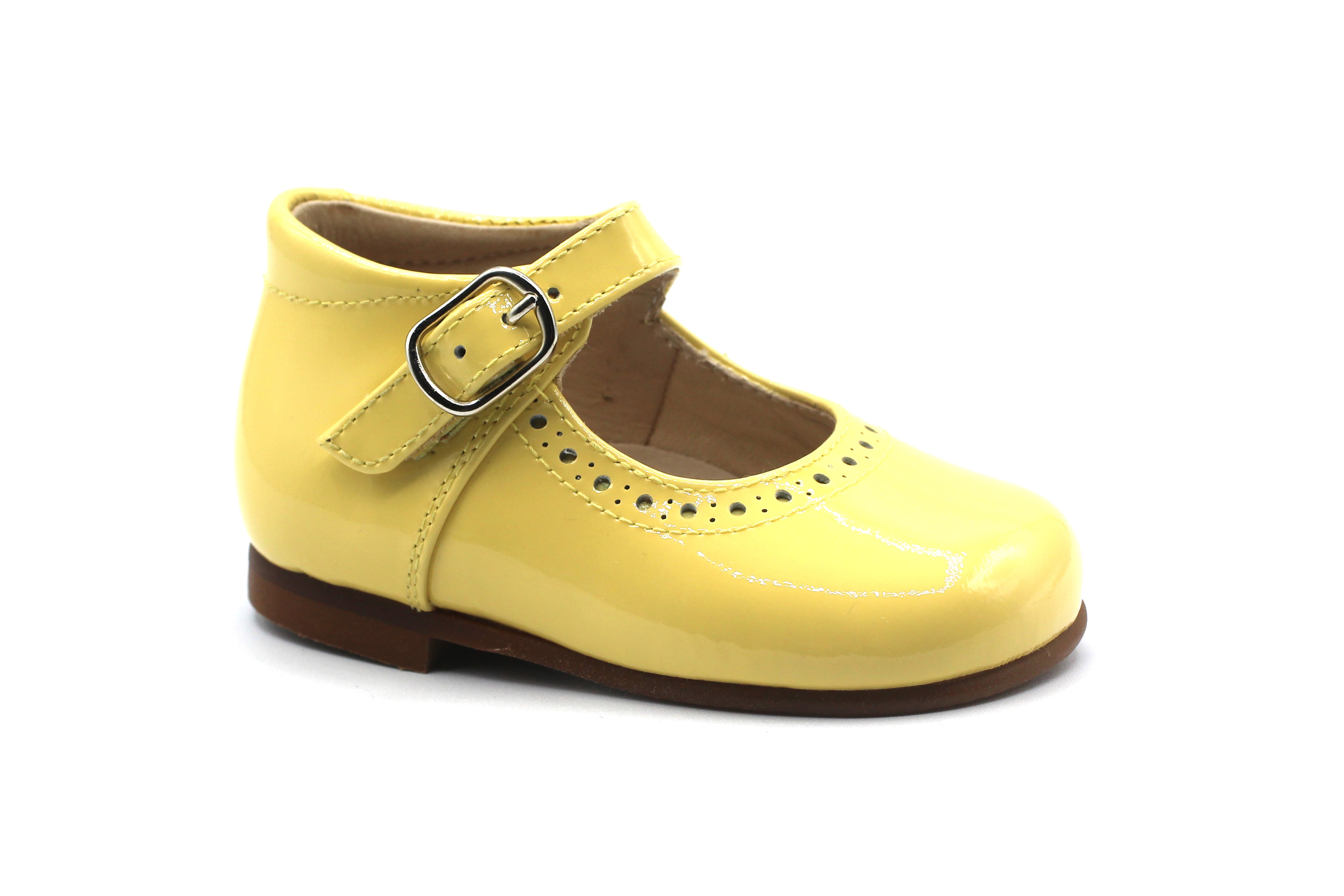 Beberlis Baby Yellow Patent Mary Jane