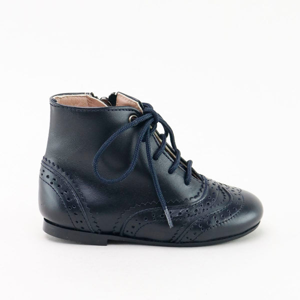 Papanatas Navy Wingtip Bootie