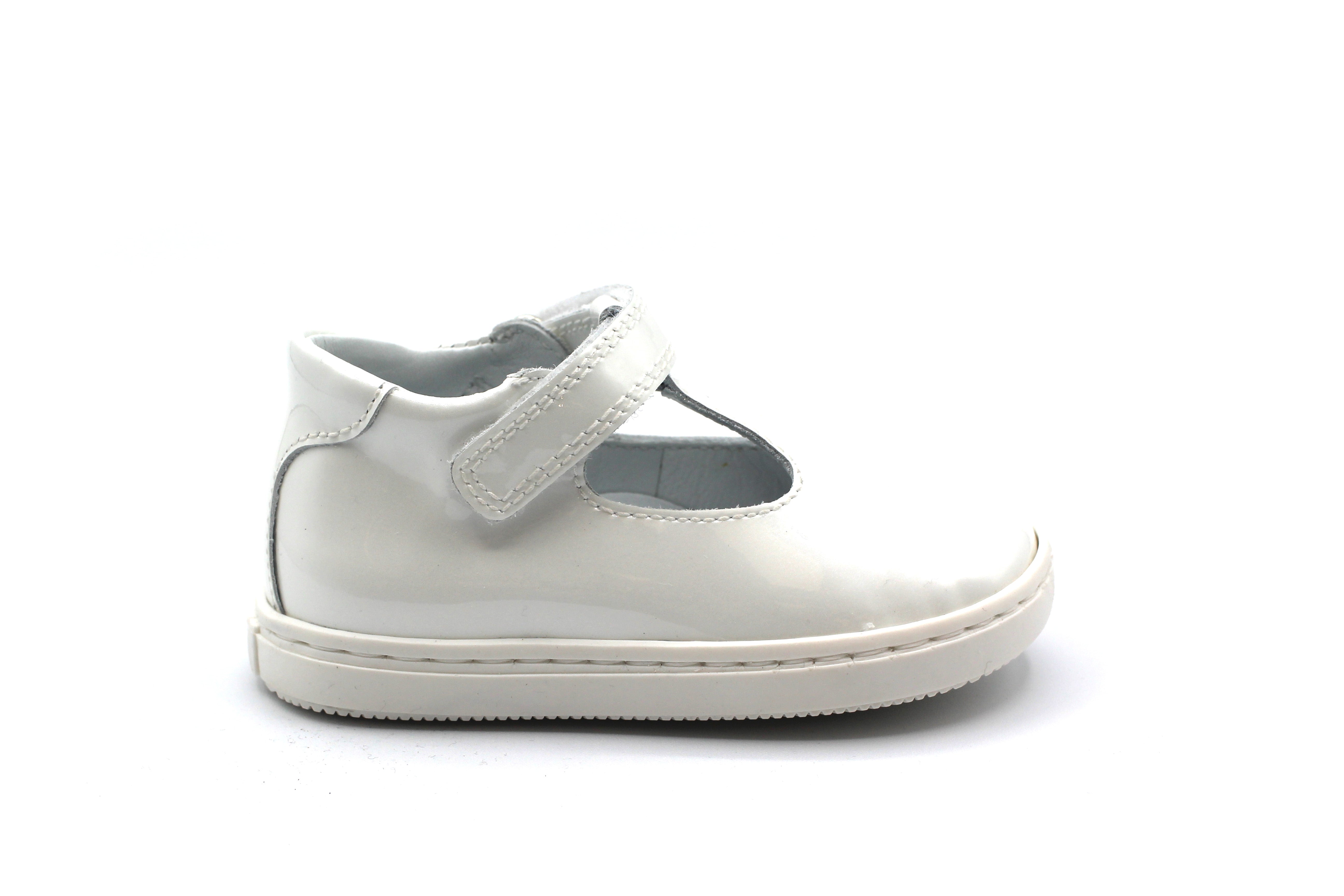 Beberlis White Patent Velcro T-strap