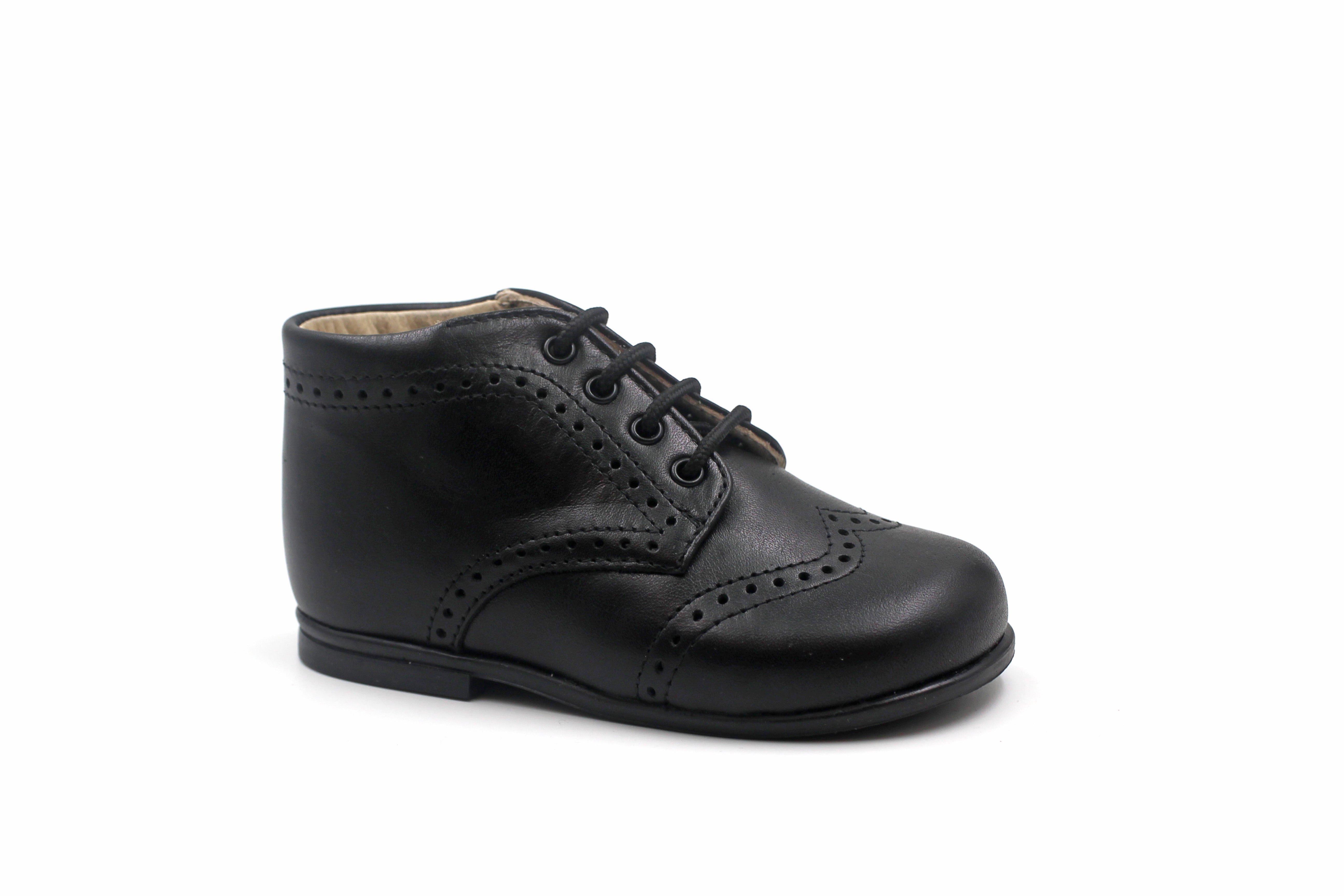 Beberlis Black Wingtip Lace-up Baby Bootie